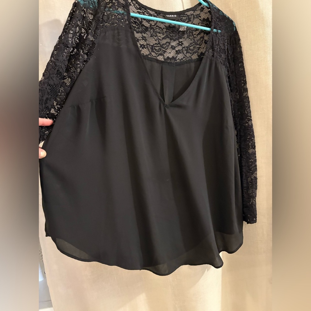 Torrid Black Lace Flowy Top